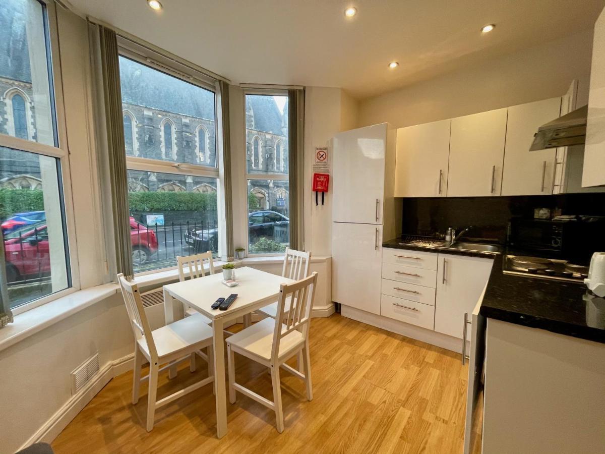 Bute Park Apartment W/ Heating + Private Bathroom Кардифф Экстерьер фото
